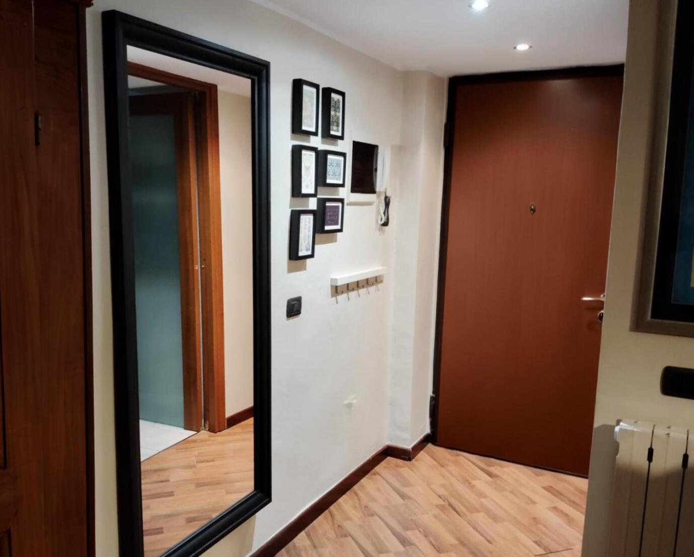 Vfh Stylish Boutique Apartment-City Center Milán Exteriér fotografie